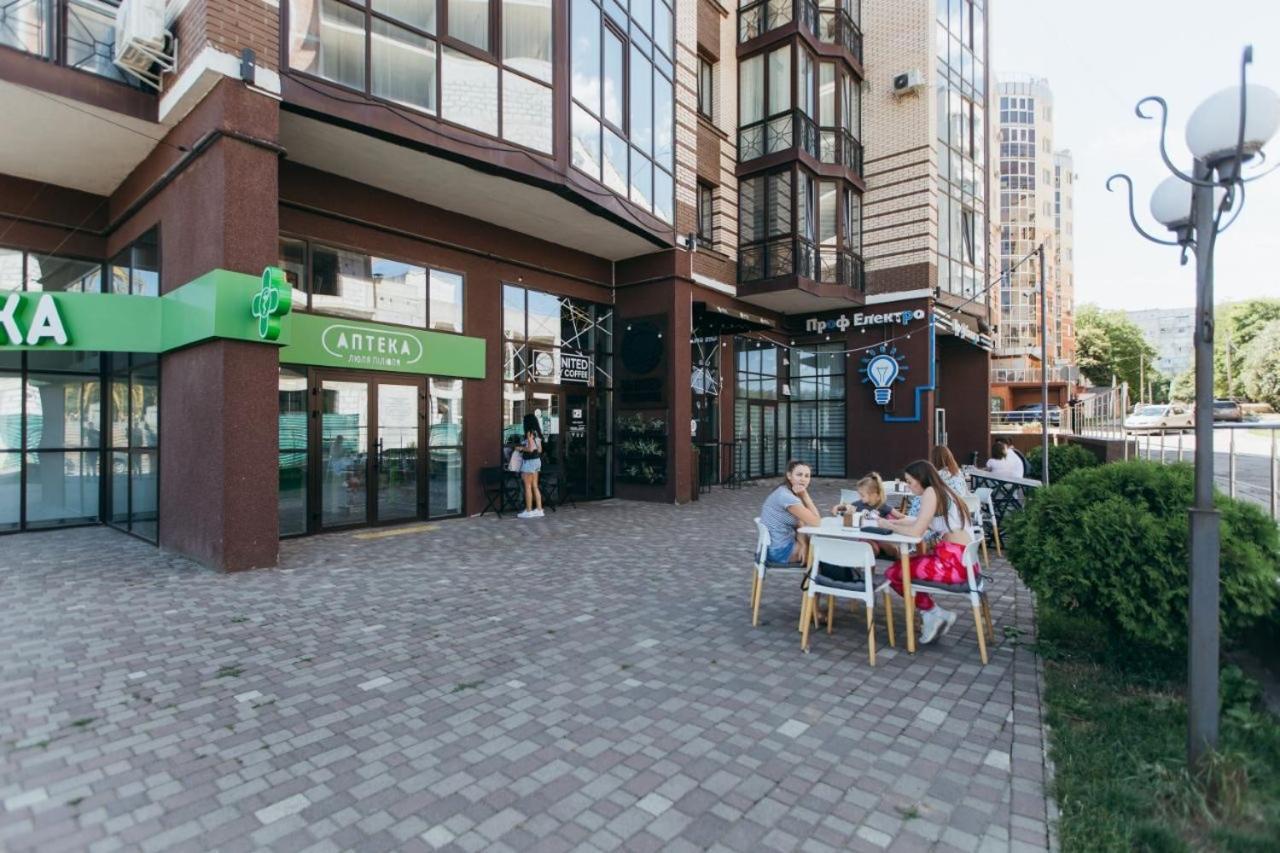 Atlant Luxury Family Apart Поряд З Тц Депот, Безконтактне Заселення 체르니우치 외부 사진