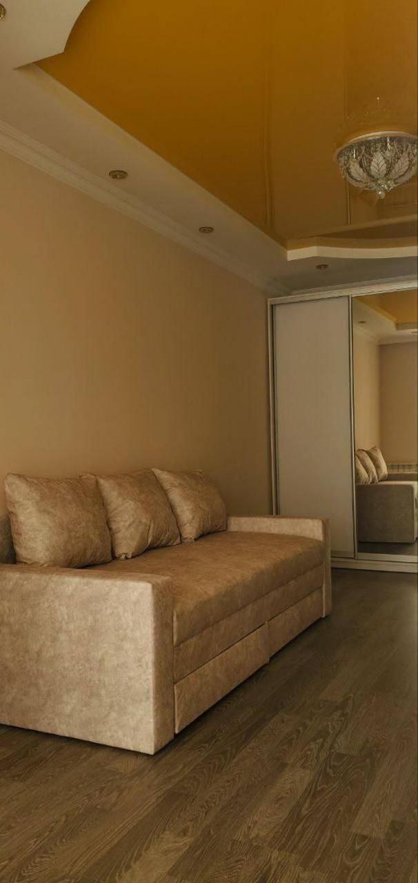 Atlant Luxury Family Apart Поряд З Тц Депот, Безконтактне Заселення 체르니우치 외부 사진
